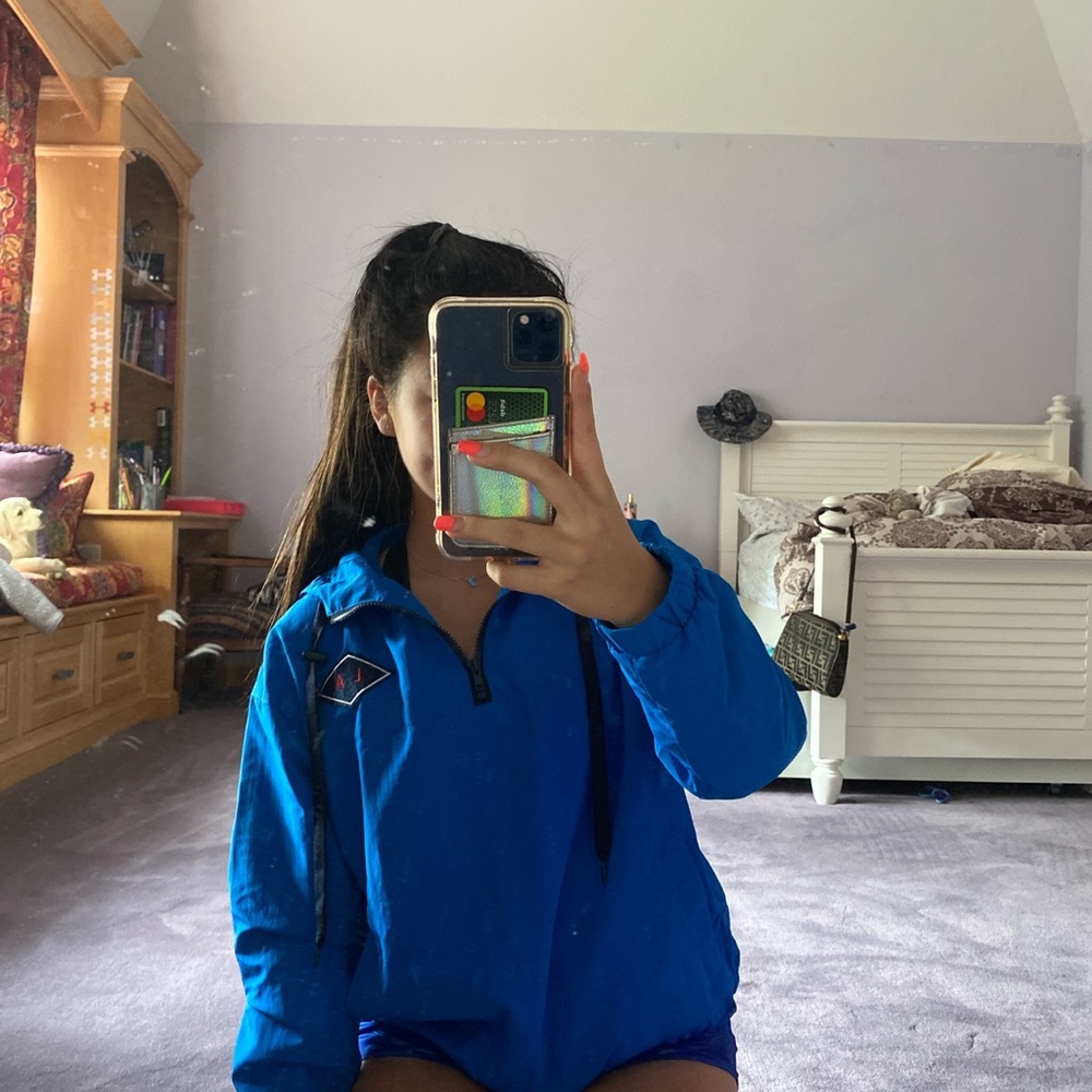 LA windbreaker
